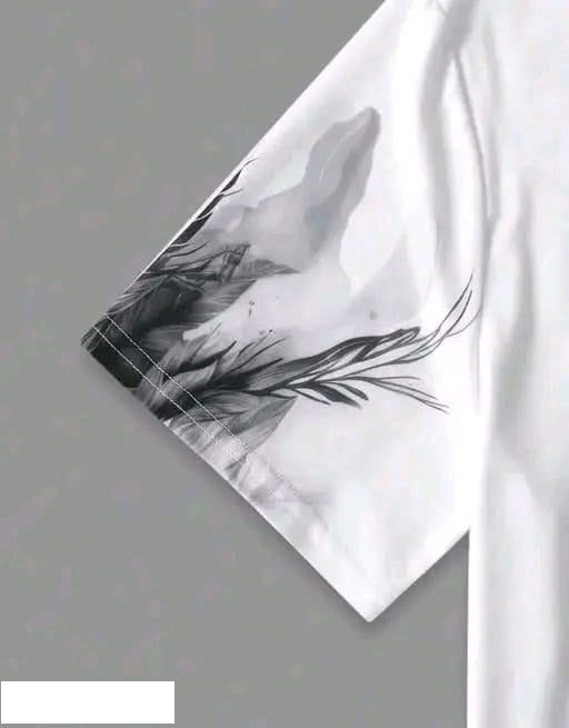 Men’s White Trendy Printed Oversized T-shirt – Black Wolf Design